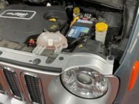 Usado Jeep Renegade Limited 140 CV (102 kW) 2016 Gris SUV