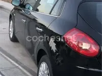 Usado Fiat Bravo Active 120 CV (88 kW) 2009 Negro Utilitario