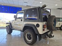 Usado Jeep Wrangler 121 CV (88 kW) 1997 Blanco SUV