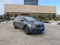 Usado VW Tiguan Life 150 CV (110 kW) 2022 Gris / plata SUV