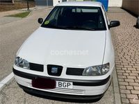 Usado Seat Cordoba Stella 75 CV (55 kW) 2001 Blanco Berlina