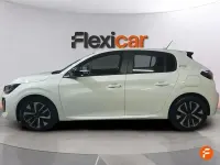 Usado Peugeot 208 Style 100 CV (73 kW) 2024 Blanco Utilitario