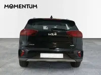 Usado Kia Niro 141 CV (103 kW) 2022 Negro SUV
