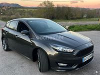 Usado Ford Focus ST-Line 125 CV (91 kW) 2018 Negro Berlina