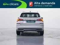Usado Skoda Kamiq Selection 150 CV (110 kW) 2023 Blanco SUV