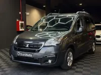 Usado Peugeot TePee Style 120 CV (88 kW) 2015 Gris Van