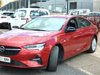 Usado Opel Insignia Business Edition 122 CV (89 kW) 2021 Rojo Berlina