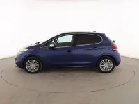 Usado Peugeot 208 Allure 110 CV (80 kW) 2016 Azul Utilitario