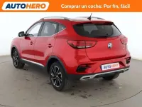 Usado MG ZS Luxury 106 CV (77 kW) 2023 Rojo SUV
