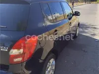 Usado Skoda Fabia 60 CV (44 kW) 2009 Negro Berlina