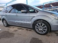 Usado Ford S-MAX Trend 145 CV (106 kW) 2010 Gris / plata Monovolumen