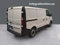 Usado Renault Trafic 131 CV (96 kW) 2023 Blanco Monovolumen