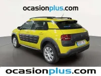 Usado Citroën C4 Cactus Feel 110 CV (80 kW) 2017 Amarillo Utilitario