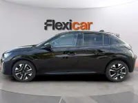 Usado Peugeot 208 Allure 101 CV (74 kW) 2025 Negro Utilitario