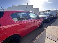 Usado Opel Corsa Selective 100 CV (73 kW) 2012 Rojo Utilitario