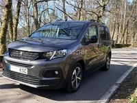 Usado Peugeot Rifter GT-line 130 CV (95 kW) 2018 Gris / plata Monovolumen