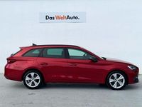 Usado Seat Leon FR 150 CV (110 kW) 2024 Rojo Berlina