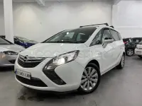 Usado Opel Zafira Tourer Excellence 140 CV (102 kW) 2016 Blanco Monovolumen