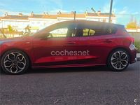Usado Ford Focus ST-Line 120 CV (88 kW) 2018 Granate Berlina