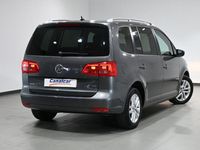 Usado VW Touran Advance 140 CV (102 kW) 2014 Gris Monovolumen