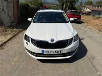 Usado Skoda Octavia Ambition 116 CV (85 kW) 2018 Blanco Familiar