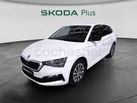 Usado Skoda Scala Style 115 CV (84 kW) 2021 Blanco Utilitario