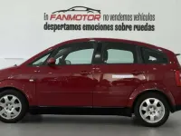Usado Audi A2 75 CV (55 kW) 2003 Rojo Utilitario