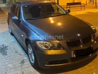 Usado BMW 318 129 CV (94 kW) 2006 Negro Berlina