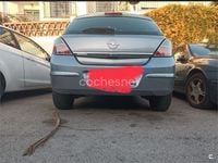 Usado Opel Astra Cosmo 120 CV (88 kW) 2007 Gris / plata Berlina