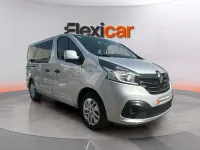 Usado Renault Trafic 120 CV (88 kW) 2018 Gris Monovolumen