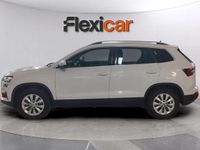 Usado Skoda Karoq Ambition 150 CV (110 kW) 2022 Blanco SUV
