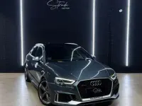 Usado Audi RS3 Sportback 400 CV (294 kW) 2020 Gris Utilitario