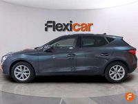 Usado Seat Leon Style 131 CV (96 kW) 2023 Azul Utilitario