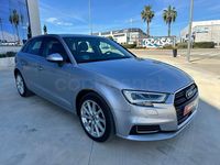 Usado Audi A3 116 CV (85 kW) 2019 Gris / plata Berlina