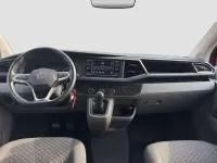 Usado VW Caravelle 110 CV (80 kW) 2022 Rojo Van