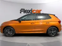 Usado Skoda Fabia Selection 116 CV (85 kW) 2025 Naranja Utilitario