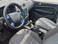 Usado Ford Focus Trend 115 CV (84 kW) 2006 Azul Berlina