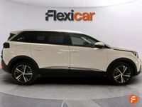 Usado Peugeot 5008 Allure 130 CV (95 kW) 2017 Blanco Monovolumen
