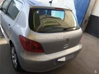Usado Peugeot 307 110 CV (80 kW) 2003 Gris / plata Berlina