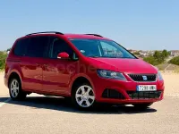 Usado Seat Alhambra 4Drive 140 CV (102 kW) 2014 Rojo Monovolumen