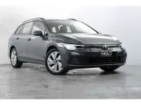 Usado VW Golf VIII Life 110 CV (80 kW) 2021 Gris / plata Familiar