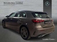 Usado Mercedes A180 109 CV (80 kW) 2024 Gris Utilitario