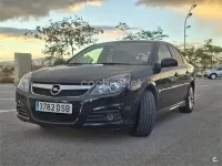 Usado Opel Vectra Sport 120 CV (88 kW) 2005 Negro Berlina