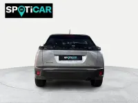 Usado Peugeot 2008 Active 100 CV (73 kW) 2024 Gris SUV