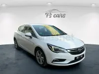 Usado Opel Astra Dynamic 125 CV (91 kW) 2017 Blanco Berlina