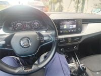 Usado Skoda Kamiq Ambition 110 CV (80 kW) 2021 Blanco SUV