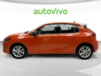 Usado Opel Corsa Elegance 100 CV (73 kW) 2023 Naranja Utilitario