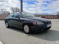 Usado Volvo S60 Momentum 140 CV (102 kW) 2005 Azul Berlina