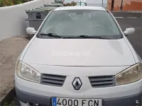 Usado Renault Mégane Dynamique 130 CV (95 kW) 2006 Blanco Berlina