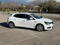 Usado Renault Mégane Business 115 CV (84 kW) 2019 Blanco Berlina